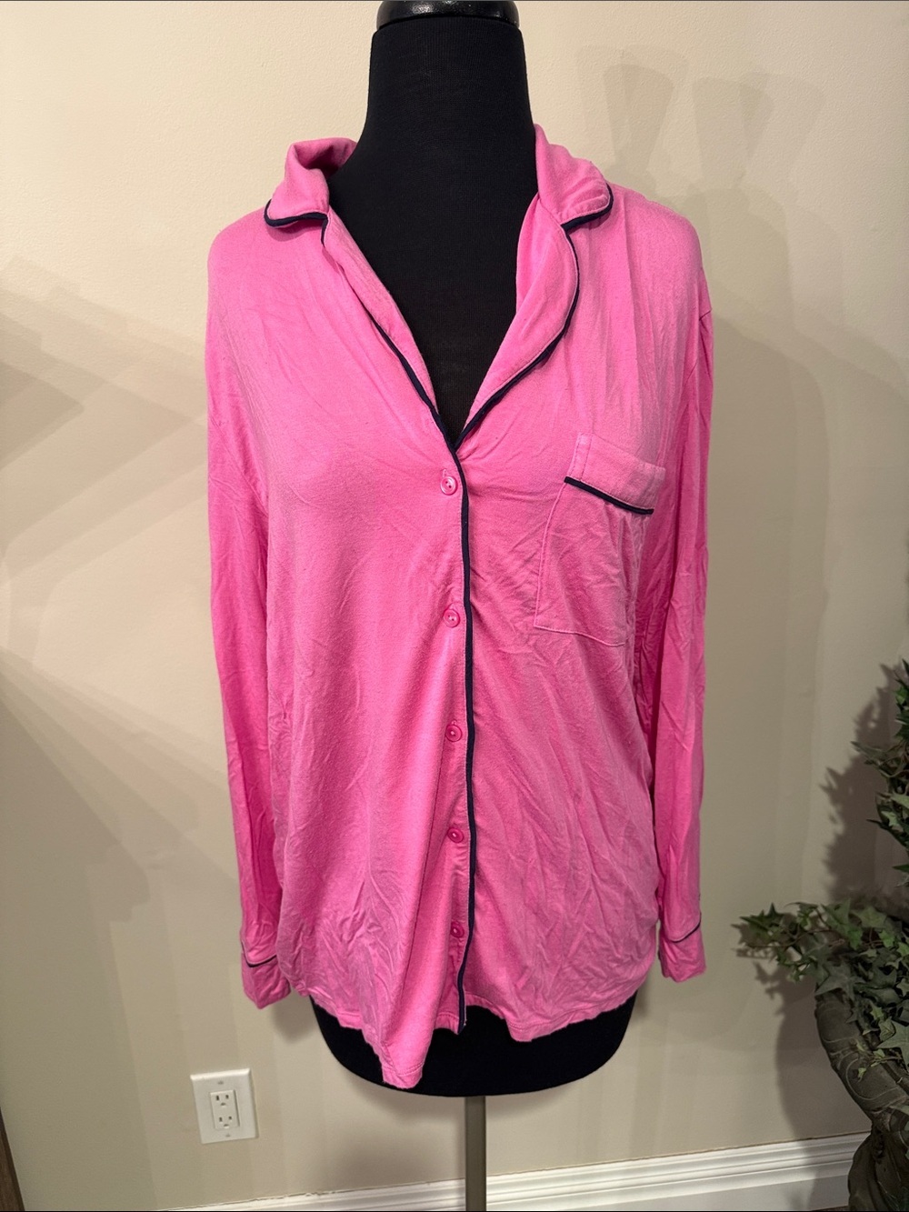 Women’s hot pink Button-Up Sleep Shirt Size Medium